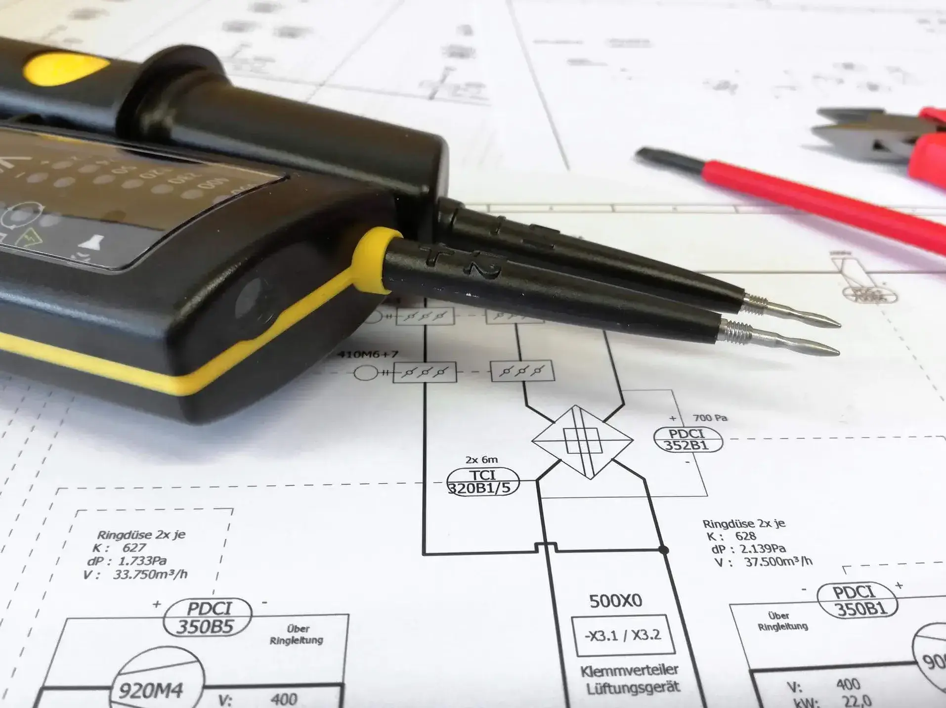 Get your EICR certificate Colindale in Colindale